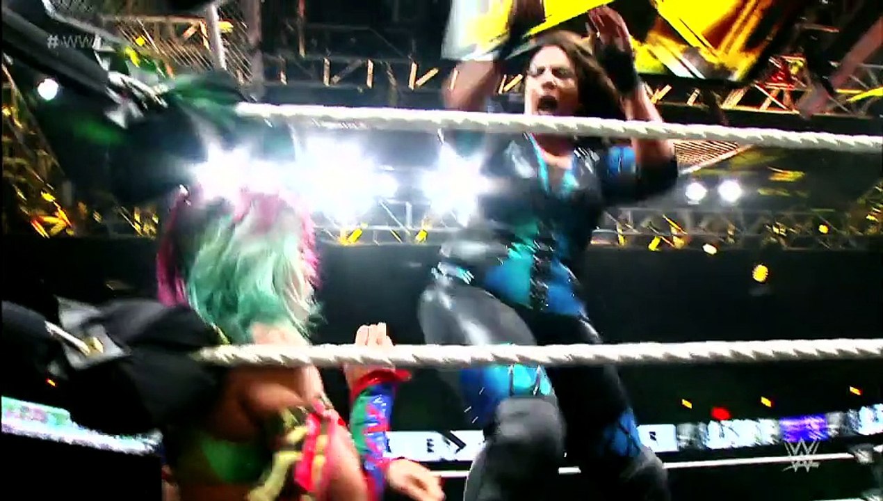 NXT Takeover: The End Asuka vs Nia Jax (featuring BABYMETAL "KARATE")