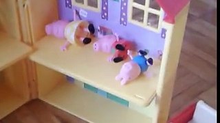 Peppa and george stold mama pigs car