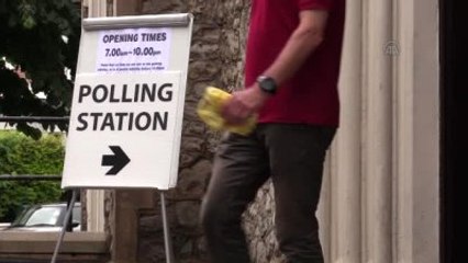 İngiltere'de AB Referandumu İçin Oy Verme İşlemi (2)