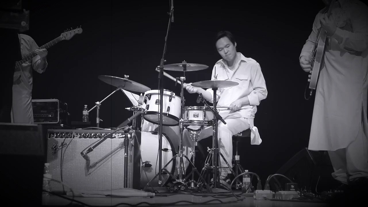 Ain't no Love (in the Heart of the City)-Bobby Blue Bland