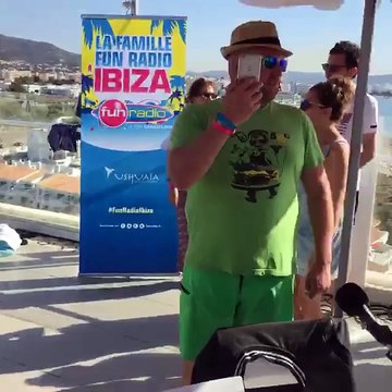 Les Djs de Party Fun aux platines