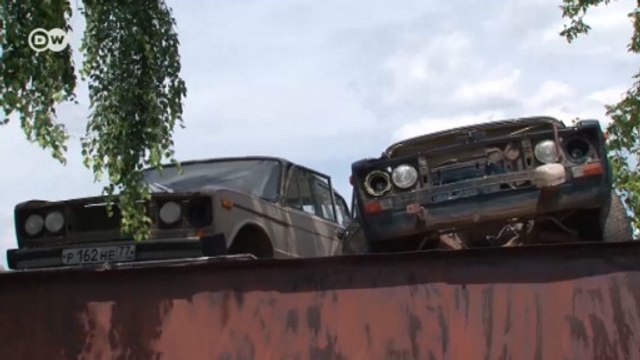 Гаражная экономика: Мужики, что делаете? - Машину друга ремонтируем! (23.06.2016)