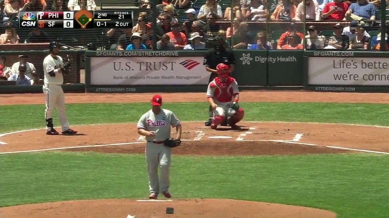 Un enfant sauve son père d’une balle de baseball en pleine tête