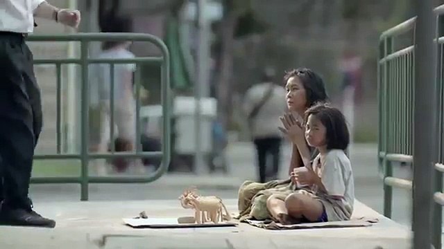 Dünyada İzlenme Rekorları Kıran Anlamlı Video (Türkçe Alt yazılı)