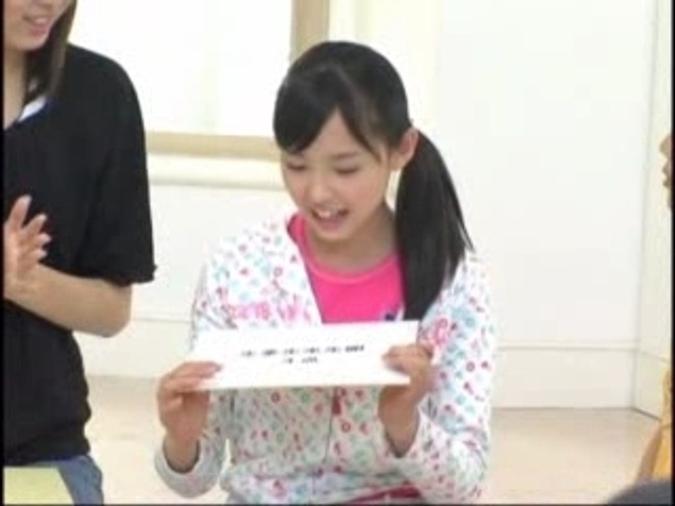 (V) *C-ute - *C-ute girls play with words