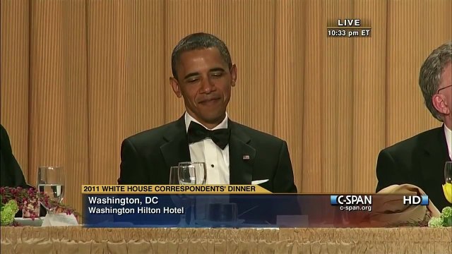 Seth Meyers Roasts Donald Trump... Trump's Reaction is Priceless