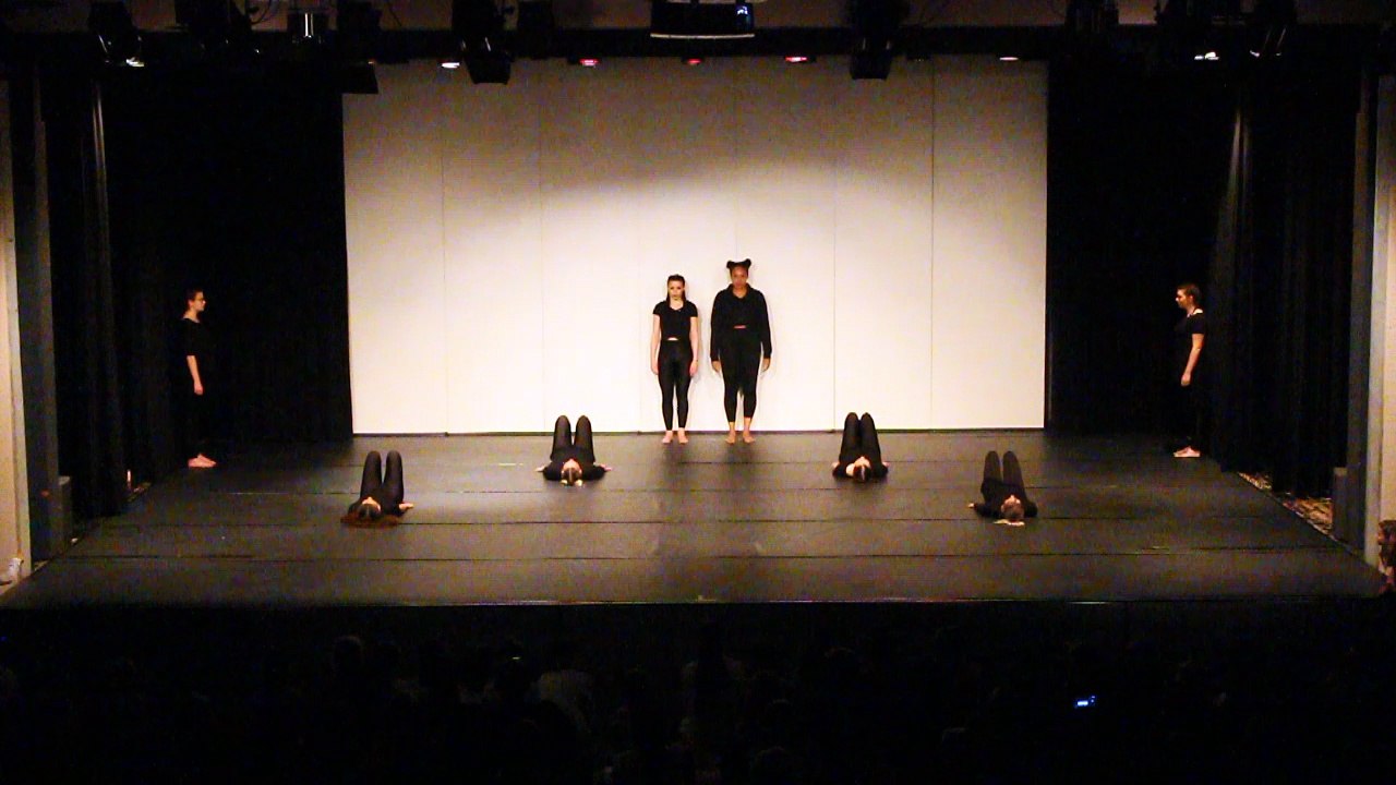 Show Night 2016 - Julie