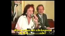 Klaus Kinski furioso per Axl Rose negli AC/DC-Parodia di Cecilia Ciaschi
