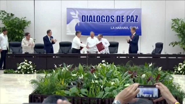 اتفاق وقف إطلاق النار بين الحكومة الكولومبية ومتمردي فارك