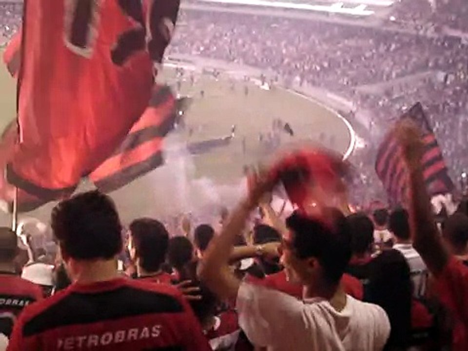 Fla x Atlético-PR - Maracanã - 25/11/07 - Fim do jogo