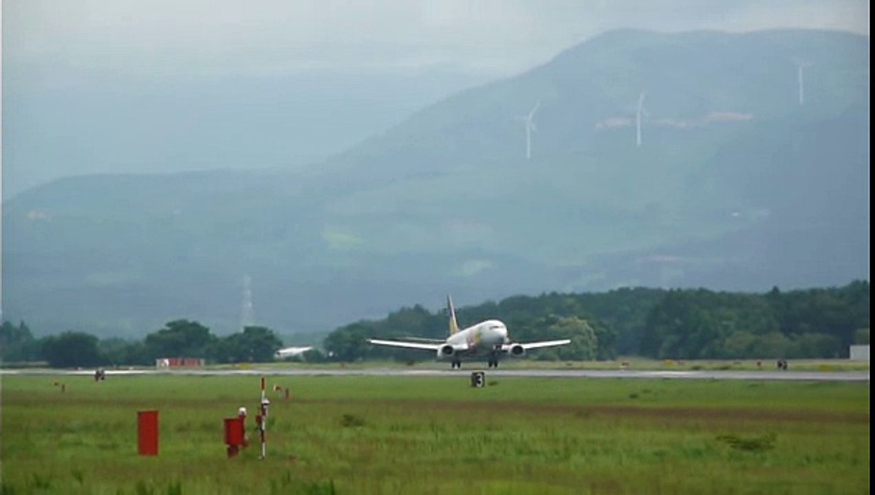 Kumamoto Airport-SNA(Boeing737-400) 19