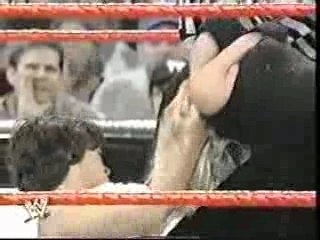 Trish Stratus vs. Molly Holly