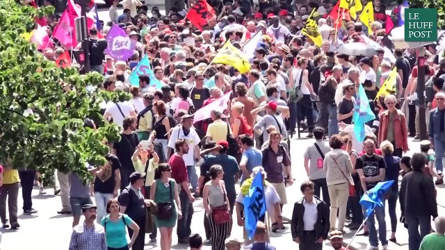 Pendant la manifestation circulaire anti-loi Travail on s'occupe comme on peut