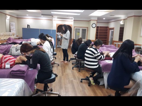 스피드아이링크를 이용한 신기술스피드속눈썹연장교육 - 동주대학교