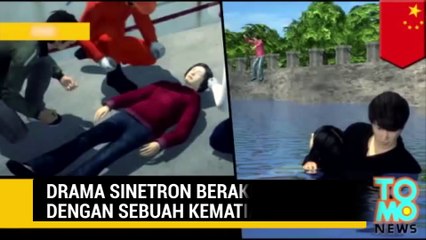 Скачать видео: Sinetron kehidupan nyata; Pria menyelamatkan mantan pacar, tetapi pacarnya tenggelam - Tomonews