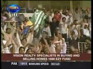 shahid afridi 32 runs in 1 over against srilanka