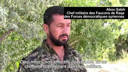 Contre l'EI, des Syriens arabes combattent avec les Kurdes