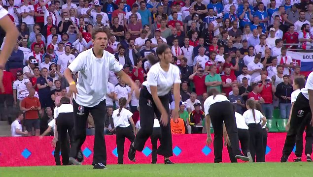 M28+SLOVAKIA+ENGLAND+PRE+MATCH+CEREMONY+PGM-FAN