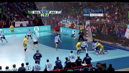 Le but de 35m de Pablo Simonet avec l'Argentine