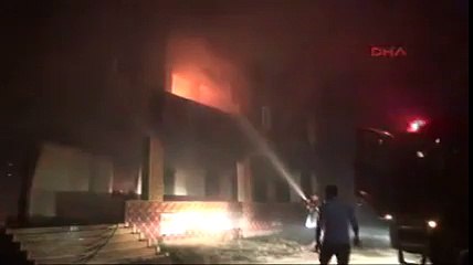 Şanlıurfa'da hasımlarının evini ateşe verdiler