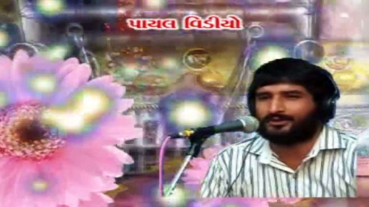 , Gujarati Garba Song " Maa Tane Sonvad Gam Ghanu Valu " Gujarati Popular Song By Gaman Santhal