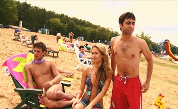 Смеялся до слёз! Ревность на пляже. Сериал «Даёшь молодёжь!