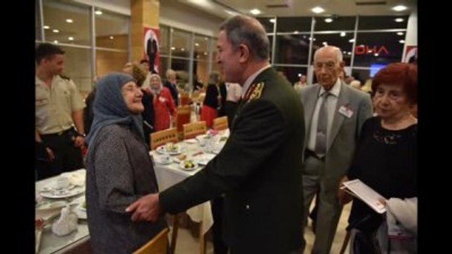 TSK'dan Emekli Personel ve Aileleri Onuruna İftar Yemeği