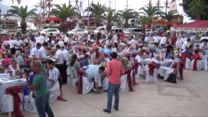Alanya'da Yerleşik Yabancılara İftar