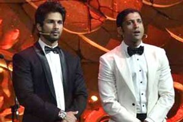 Farhan is all praises for Shahid's Udta Punjab