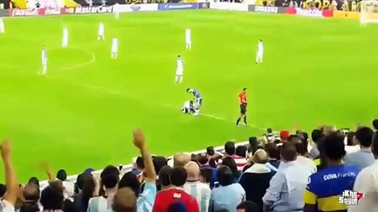 Messi es ovacionado por un aficionado durante USA vs Argentina 0 4 Copa America 2016