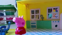 Peppa y George Cazan una Libélula   Juguetes de Peppa Pig