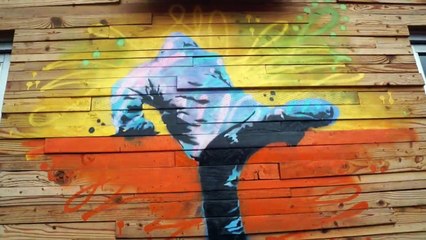 TOUR OF LAPD & SET OF PULP FICTION.