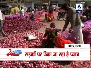Onions at 50-60 paise per kilo at Neemuch market