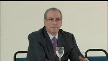 Eduardo Cunha nega renúncia e a intenção de fazer delação