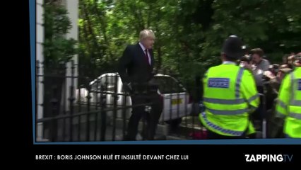 Brexit : Boris Johnson hué et insulté devant chez lui (Vidéo)