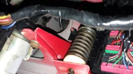 Porsche 944 clutch pedal problems