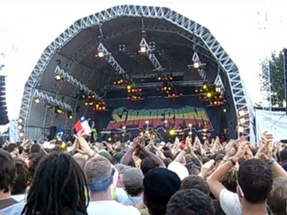 thank yu mama - sizzla -summerjam 2007