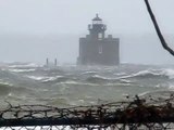 Huntington Lighthouse: Super storm Sandy, Hurricane Sandy before storm hit. Video taken 10-29-2012