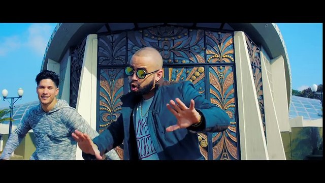 Chino y Nacho - Andas En Mi Cabeza ft. Daddy Yankee