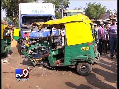 Four students injured as school auto hit by truck, Ahmedabad - Tv9 Gujarati