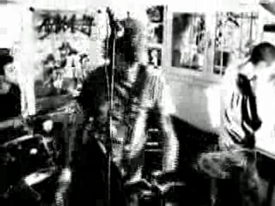 Guerilla Poubelle - Si Jamais (clip 2005)