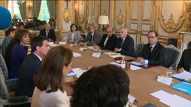 Après le Brexit, longue journée de consultations pour François Hollande - Le 25/06/2016 à 10h00