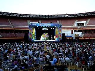 Lucia Aguadulce en el concierto de CantaJuego en Roquetas 2.