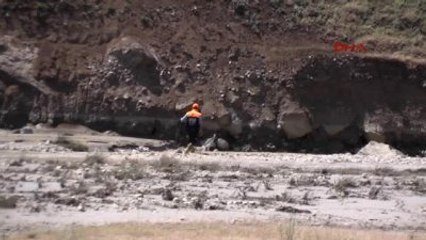 Muş'ta Sel Faciası Anne ile Oğlu Öldü, 5 Aylık Bebek Kayıp- Ek Görüntü-2