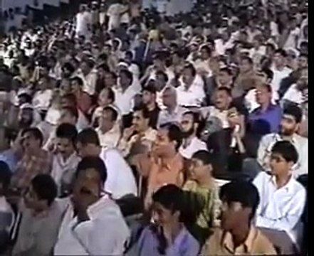 Great Answer by Dr. Zakir Naik, Mazar Par Jana Harram Hay (Urdu)