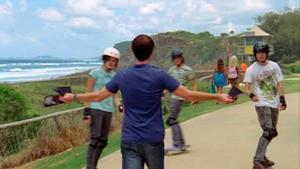 H2O Just Add Water s03e01 - The Awakening