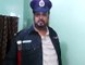 Legend Amjad Sabri in lighter mood wearing Pakistan Police dress