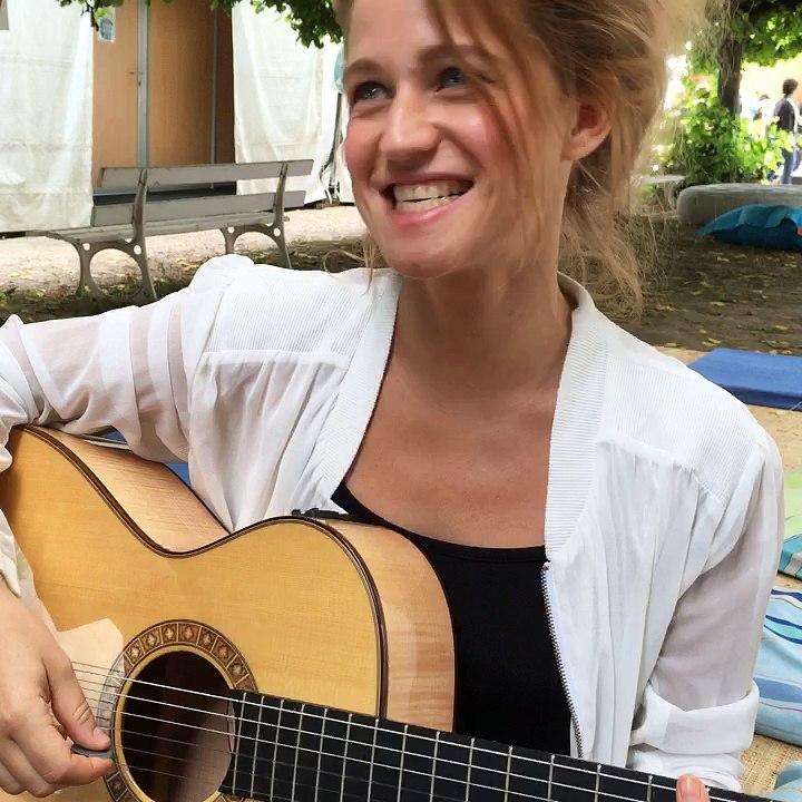 Selah Sue en Live Session à Solidays of Love