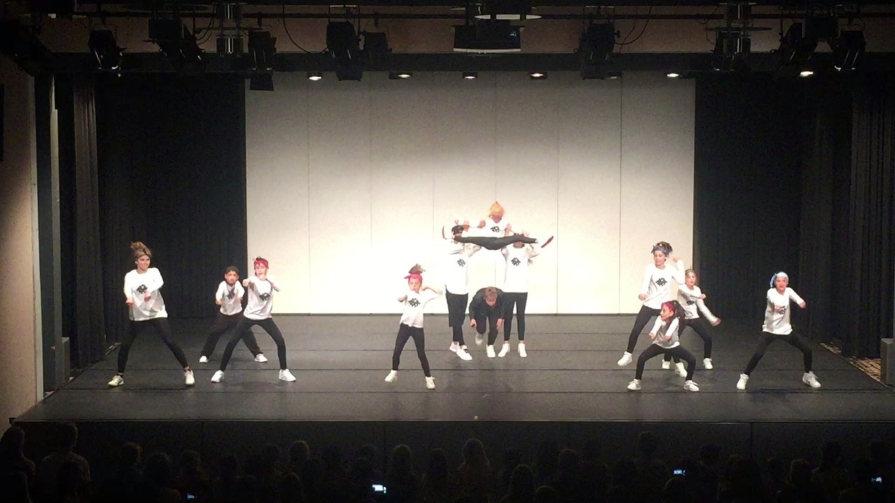 Show Night 2016 - One Nation