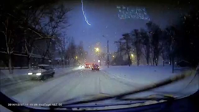 Гроза в декабре. Одесса, Украина. 27.12.2014